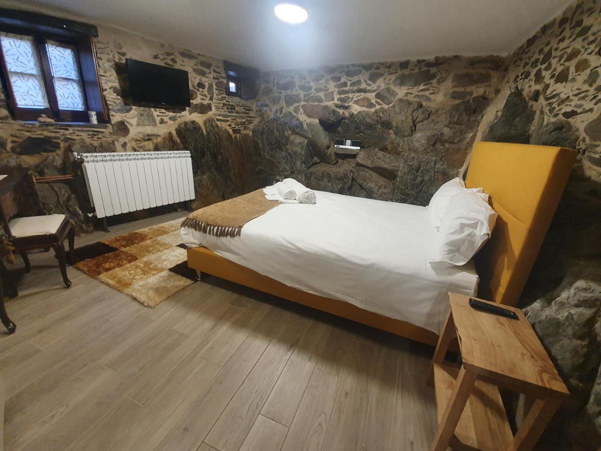 Casa Do Talasnal Montanhas De Amor Lousã Eksteriør bilde